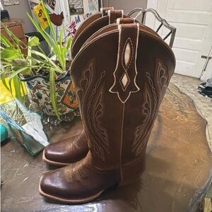 Justin boots